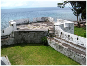 forts coloniaux dans les Moluques