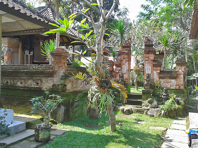 Chez l'habitant à Bali Puja
