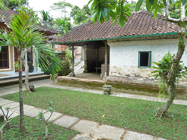 Chez l'habitant à Bali Puja